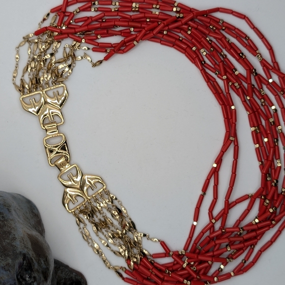 Stella & Dot adjustable Campari bib multi strand necklace - Picture 2 of 4